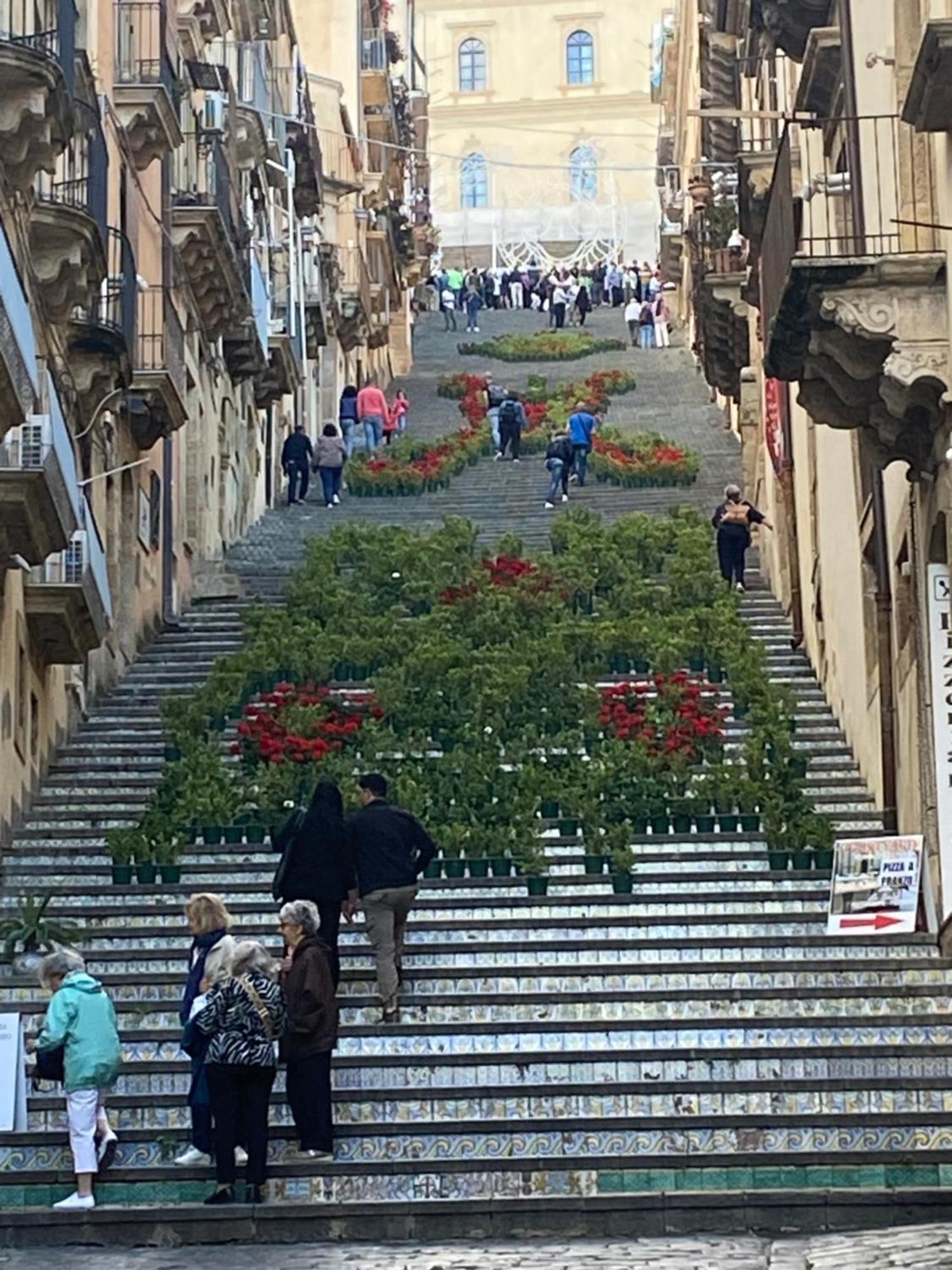 B&B Con Cucina La Ninfea Caltagirone Exterior foto