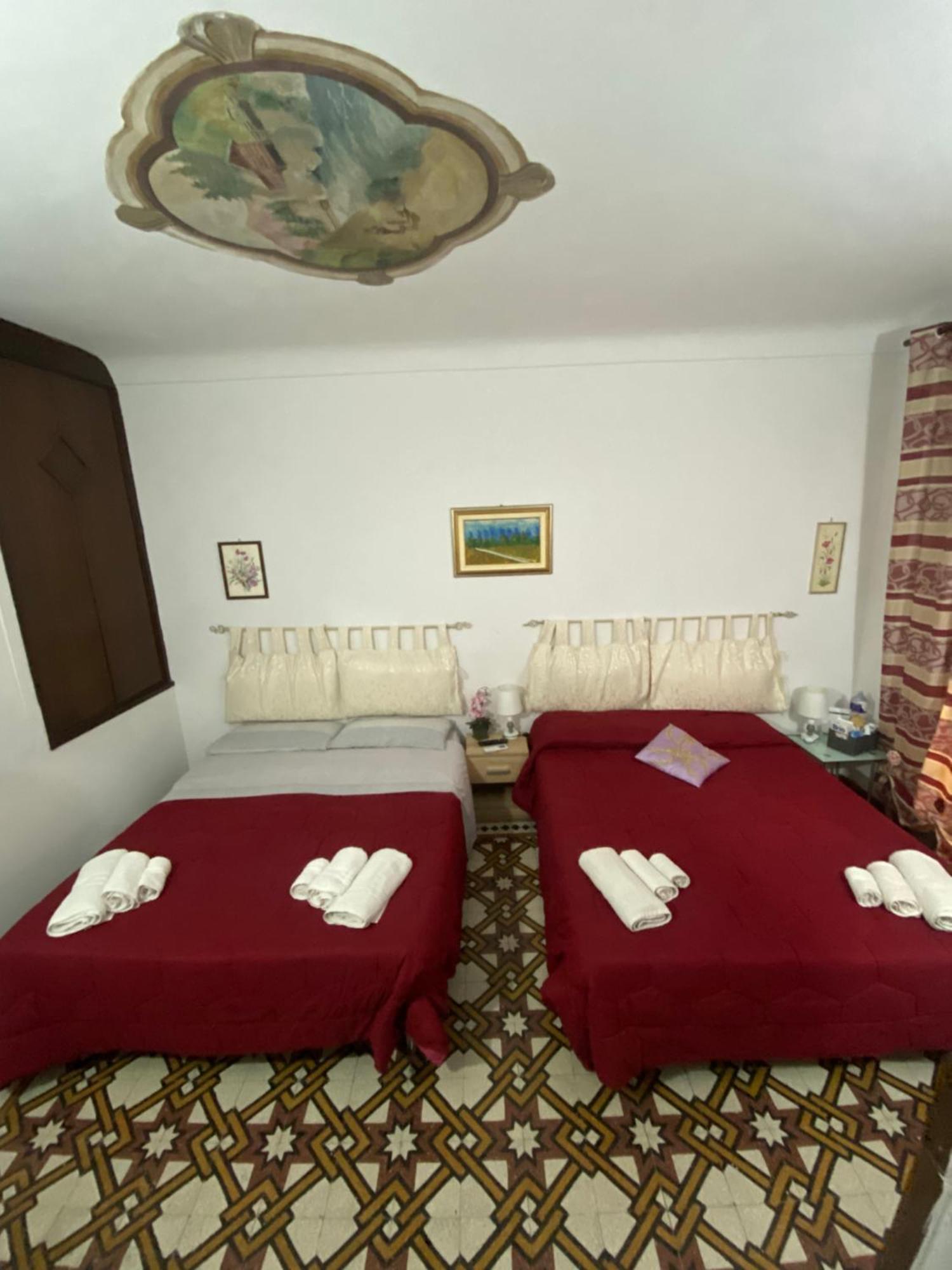 B&B Con Cucina La Ninfea Caltagirone Exterior foto